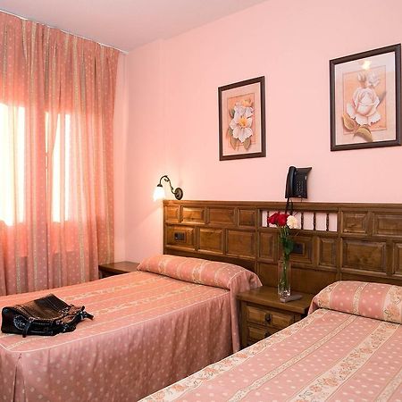 Hotel Rural "Victoria" Humanes ห้อง รูปภาพ