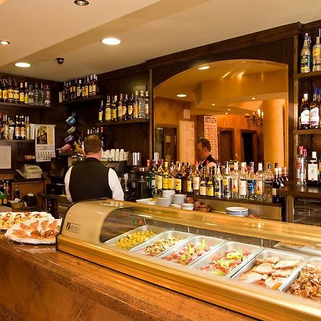 Hotel Rural "Victoria" Humanes ภายนอก รูปภาพ