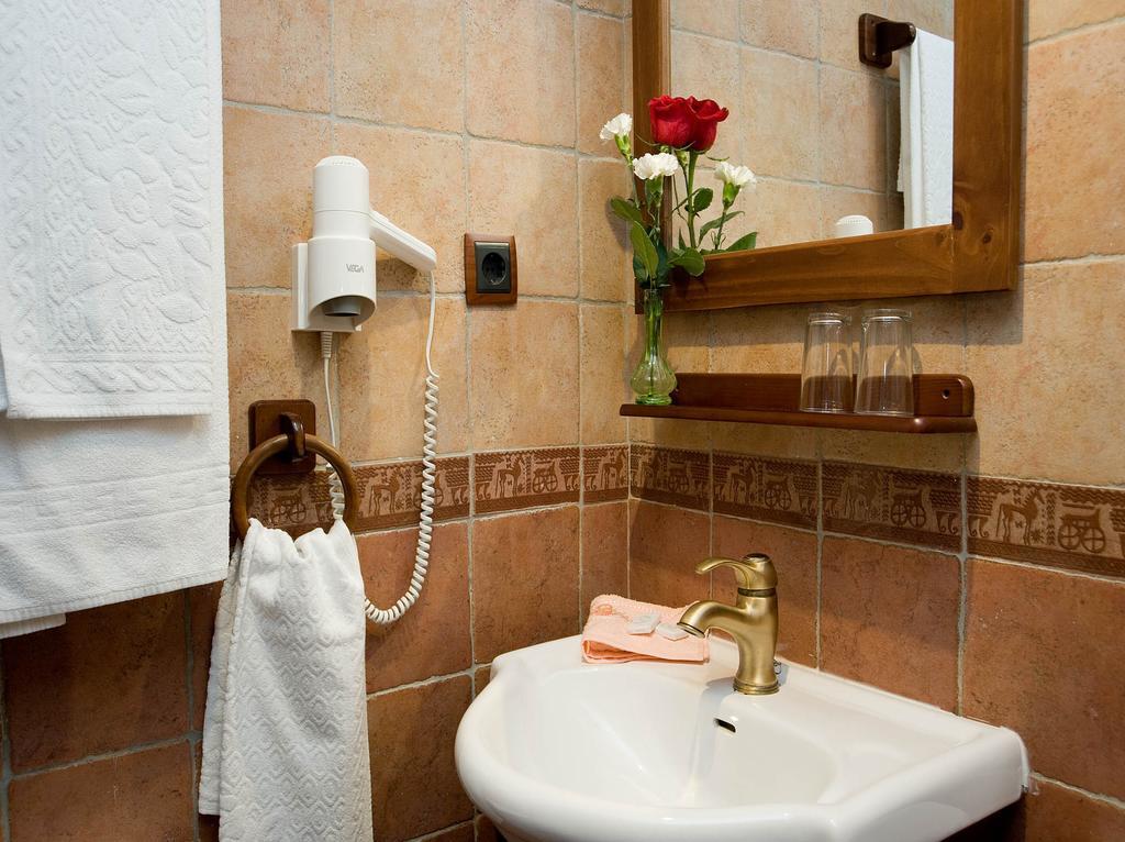 Hotel Rural "Victoria" Humanes ห้อง รูปภาพ